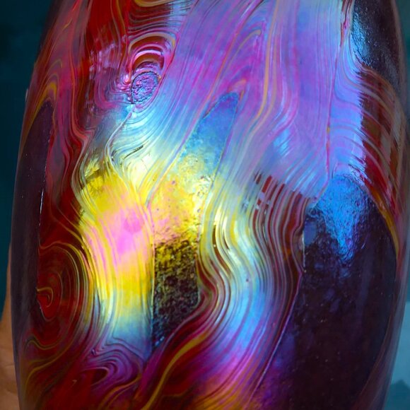 Stunning Art Deco Favrile-Style Bohemian Iridescent Layered Ribbon Glass Vase - Picture 5 of 9
